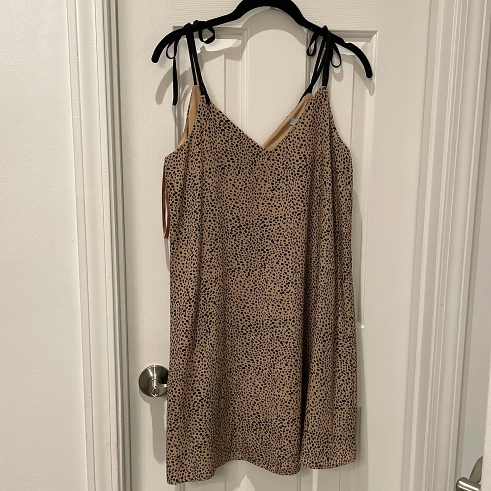 Cute leopard print dress